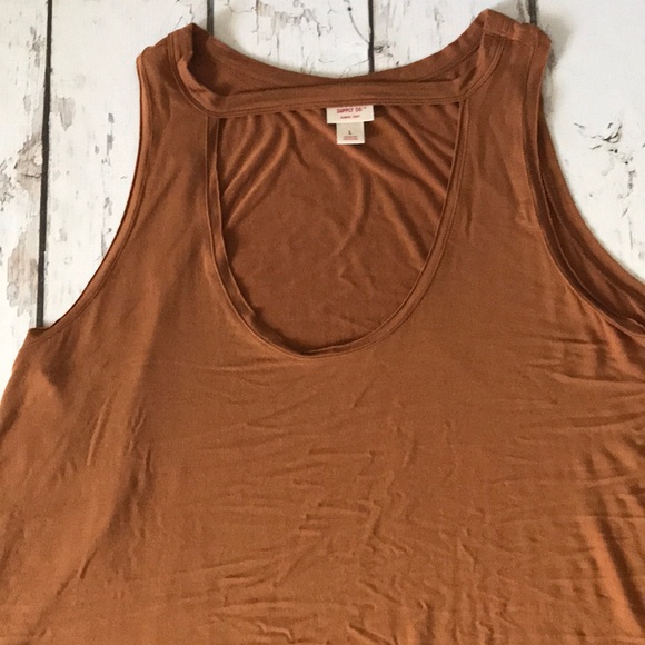 Mossimo rust top - Picture 2 of 2